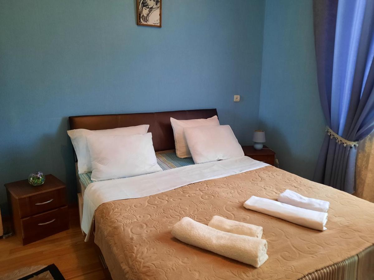 Sisi Guest House Kutaisi Exterior foto