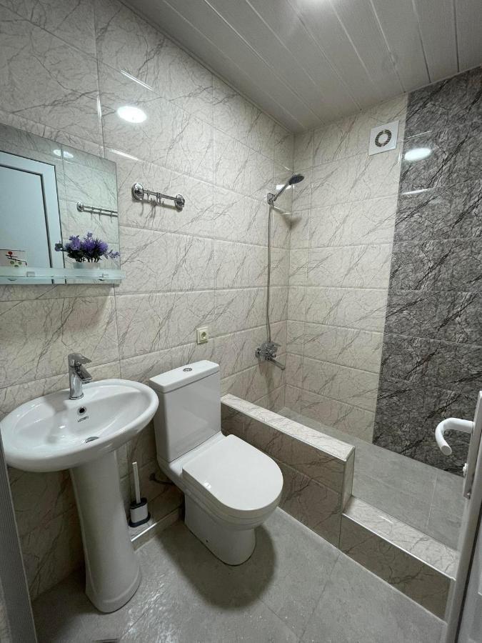 Sisi Guest House Kutaisi Exterior foto